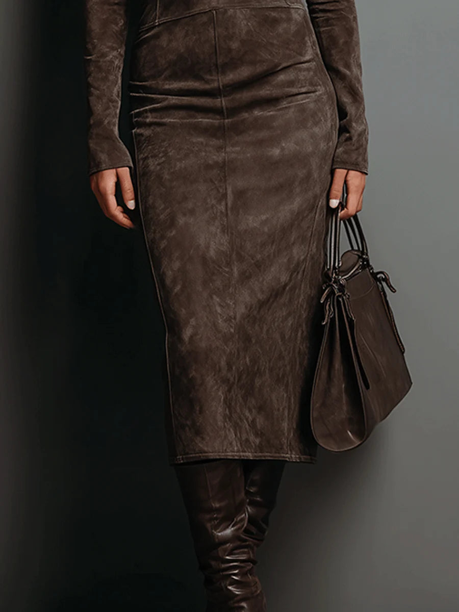 Naya | Élégante robe midi cintrée