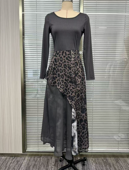 Kema | Longue robe avec élégant imprimé léopard