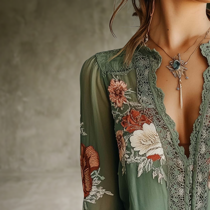 Tina | Blouse en dentelle à imprimé floral bohème