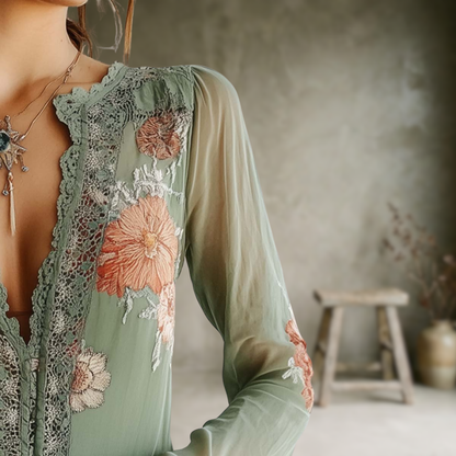 Tina | Blouse en dentelle à imprimé floral bohème