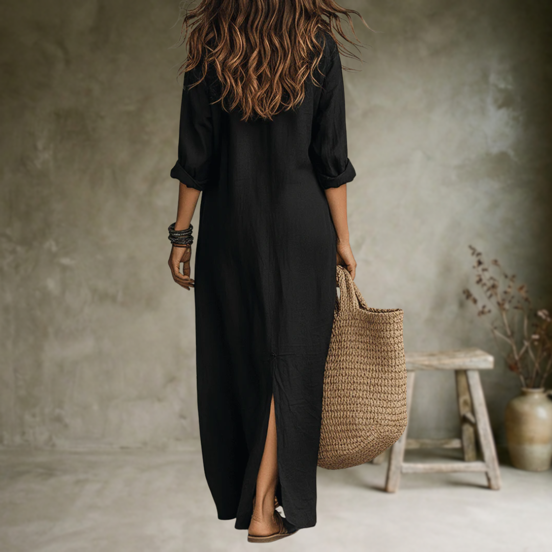 Soline | Robe longue noire ample à boutons