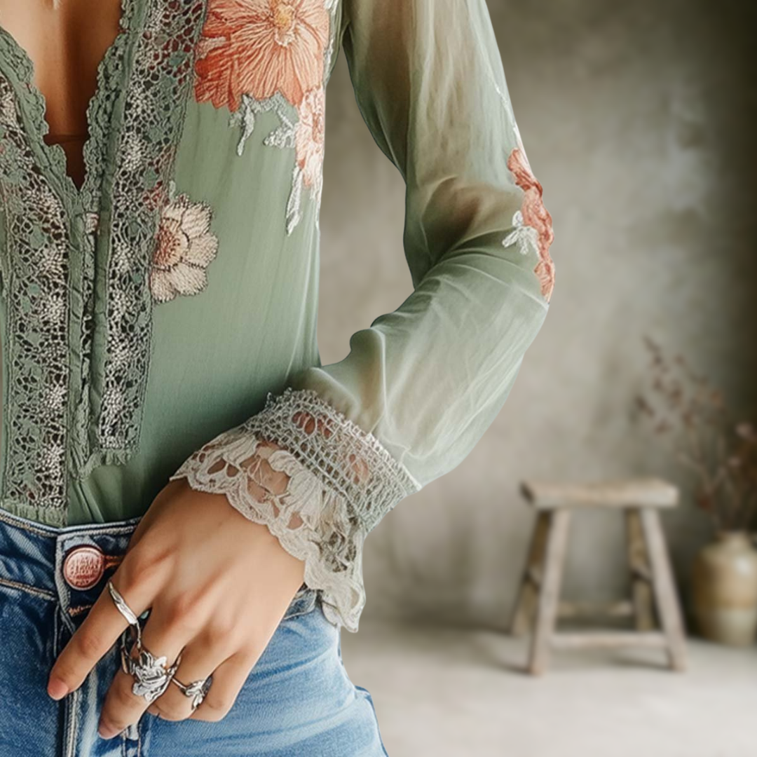 Tina | Blouse en dentelle à imprimé floral bohème