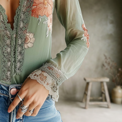 Tina | Blouse en dentelle à imprimé floral bohème