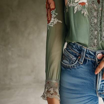 Tina | Blouse en dentelle à imprimé floral bohème