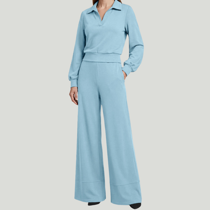Amalia | Costume femme avec chemisier à revers et pantalon large